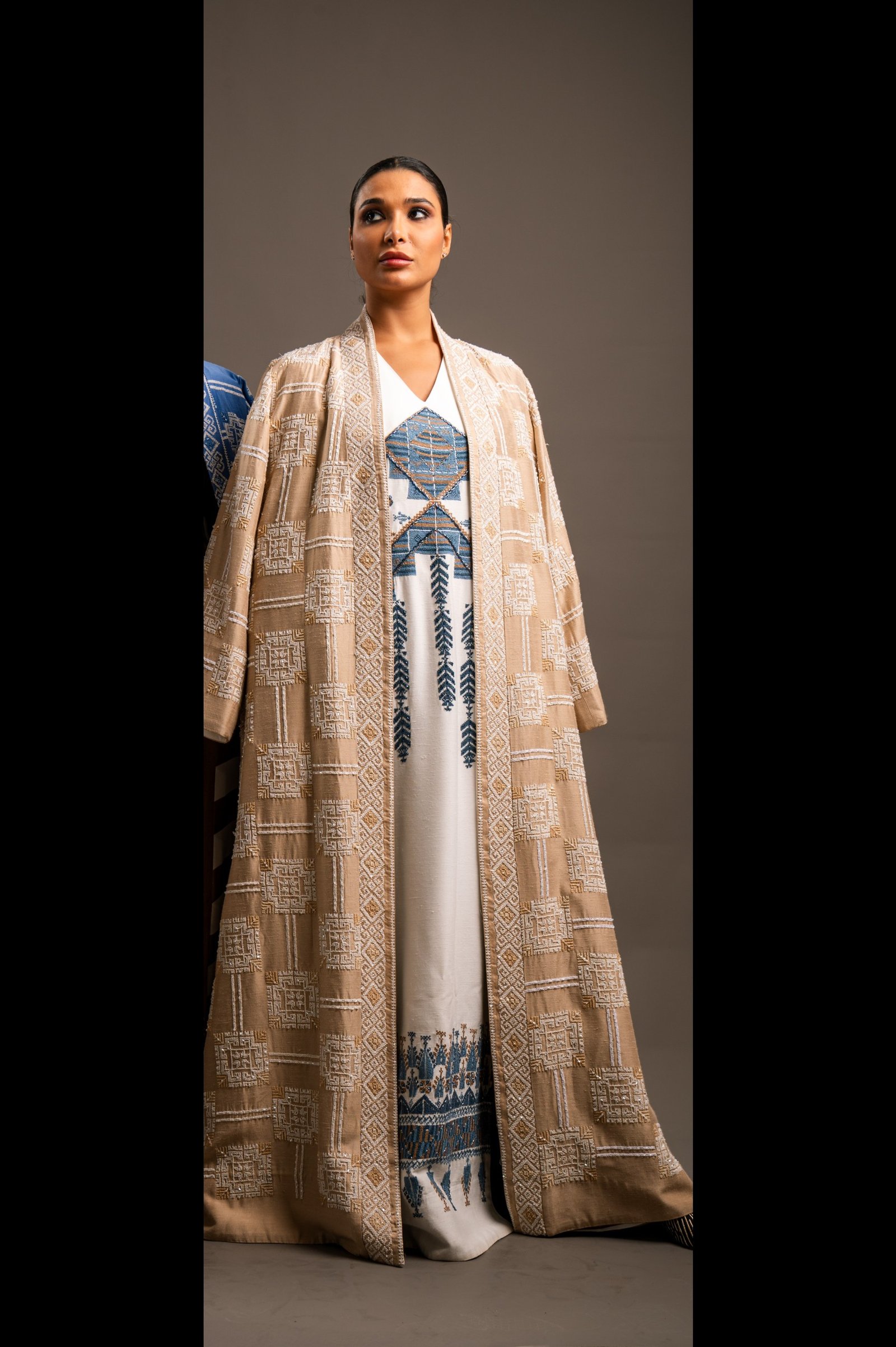 Arabi Collection - Rimal Al-Turath Hand Embroidery and Beads Thob