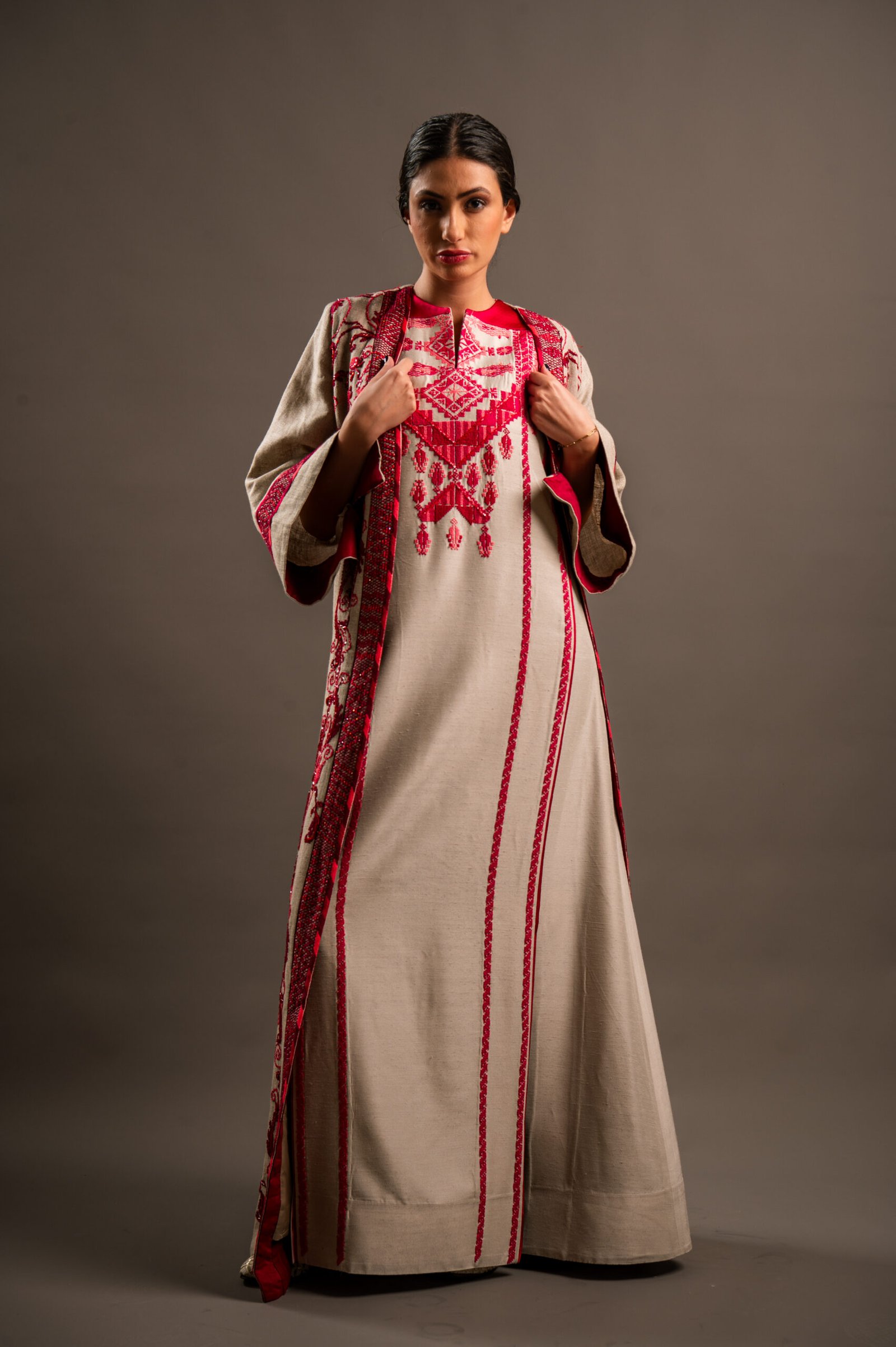 Arabi Collection - Desert Rose Hand Embroidery and Beads thobe