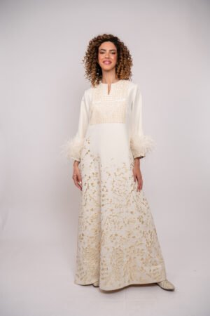 Arabi Collection- OFF White Thobe with Beige Hand Embroidery and Feather